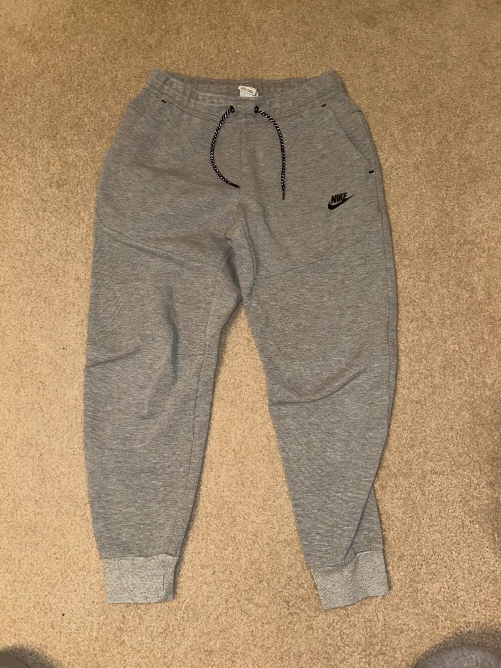 Nike tech fleece tapered joggers
